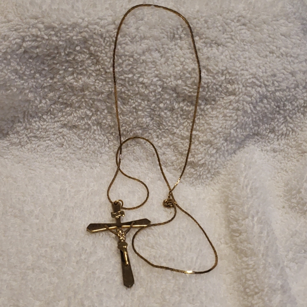 Cross necklace
